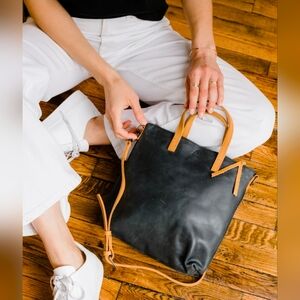 Able Abera Commuter Bag